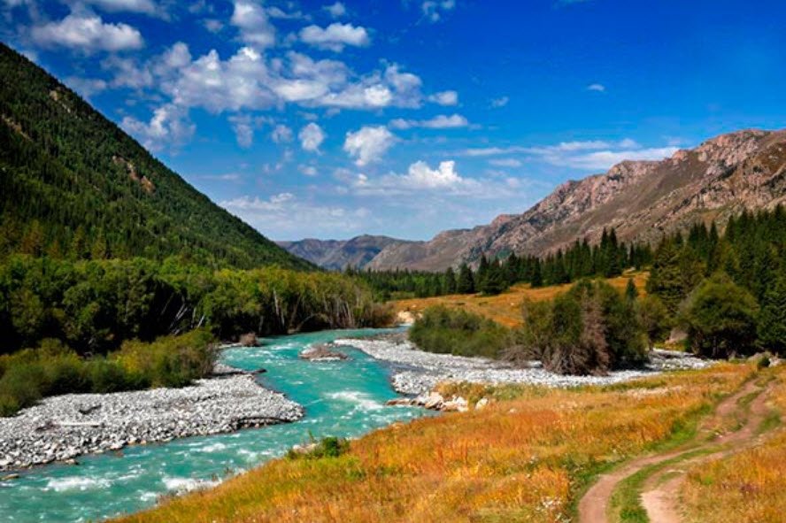 Chon-Kemin Valley, Chüy Region, Kyrgyzstan